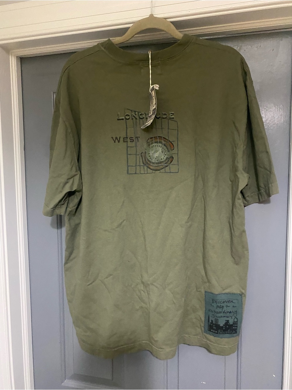 Blue Fish Vintage Hemisphere Graphic Short-Sleeve T-Shirt - Olive - Picture 2 of 6